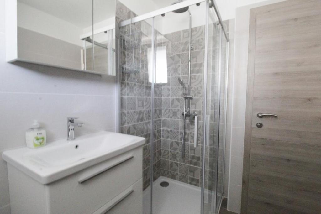 Apartments La Mar Zambratija מראה חיצוני תמונה