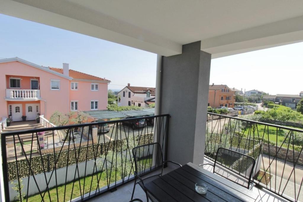 Apartments La Mar Zambratija מראה חיצוני תמונה