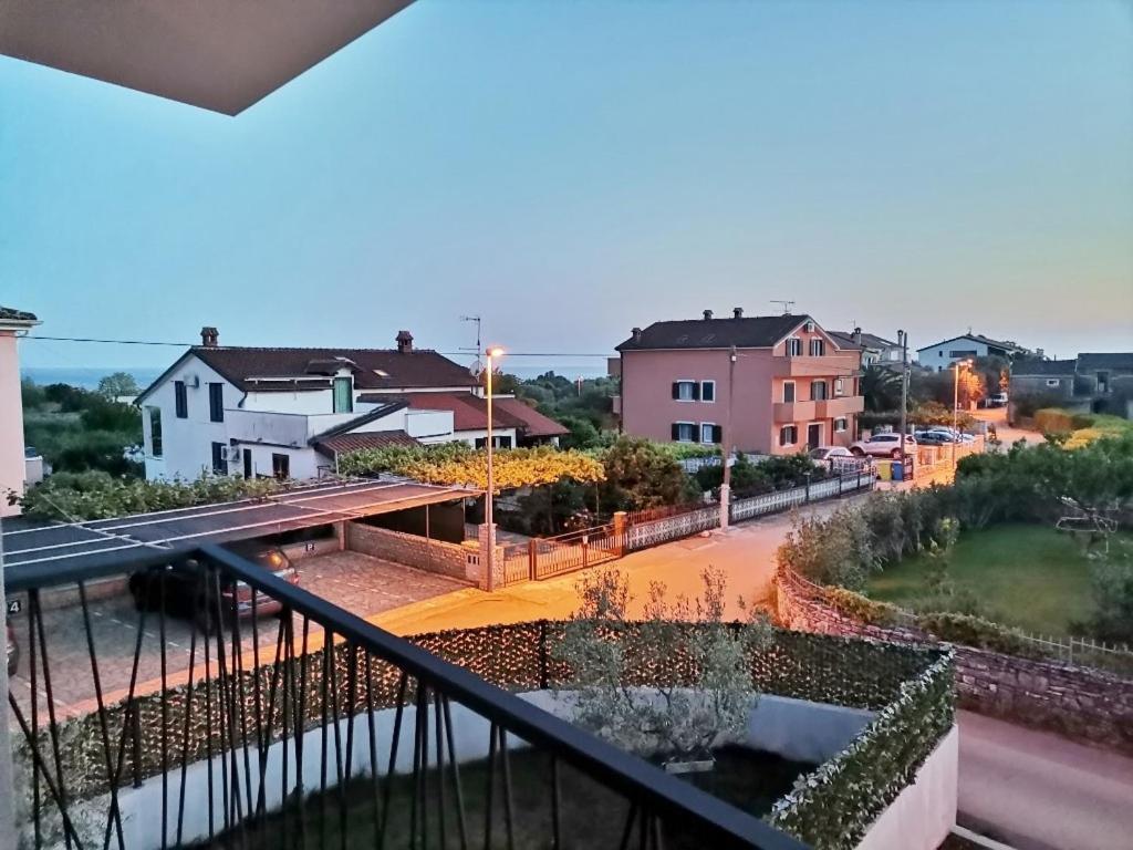 Apartments La Mar Zambratija מראה חיצוני תמונה